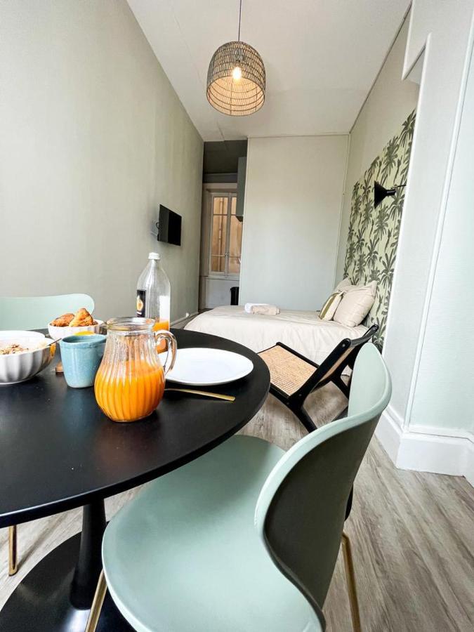 Suite Shamrock Lyon Exteriör bild